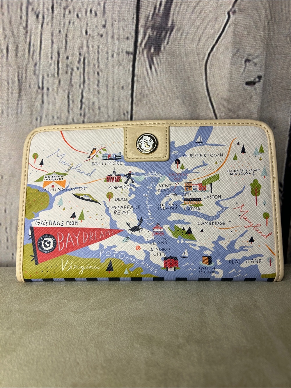 Spartina 449 Bay Dreams map themed wallet: Daufuskie island